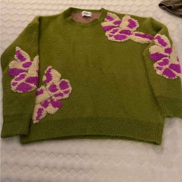 FRNCH Sweaters - FRNCH Olive Sweater with Pink Floral Accents